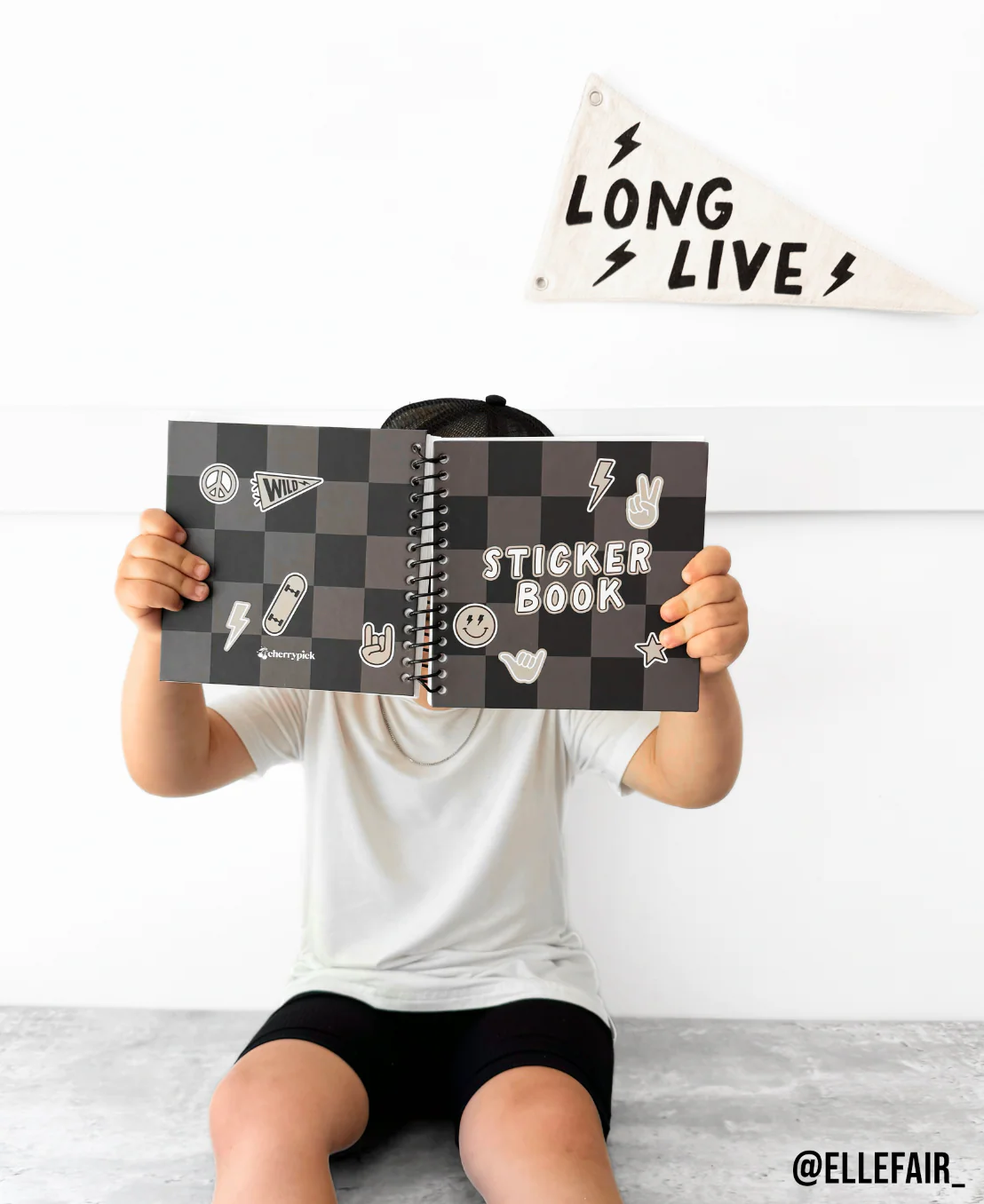 Cool Kids Sticker Collection Book - Image 4