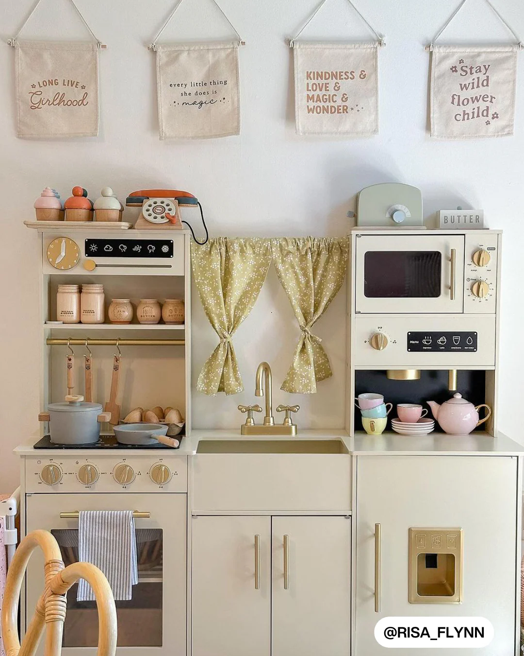 Every Little Thing She Does Is Magic Canvas Hang Sign - Image 5