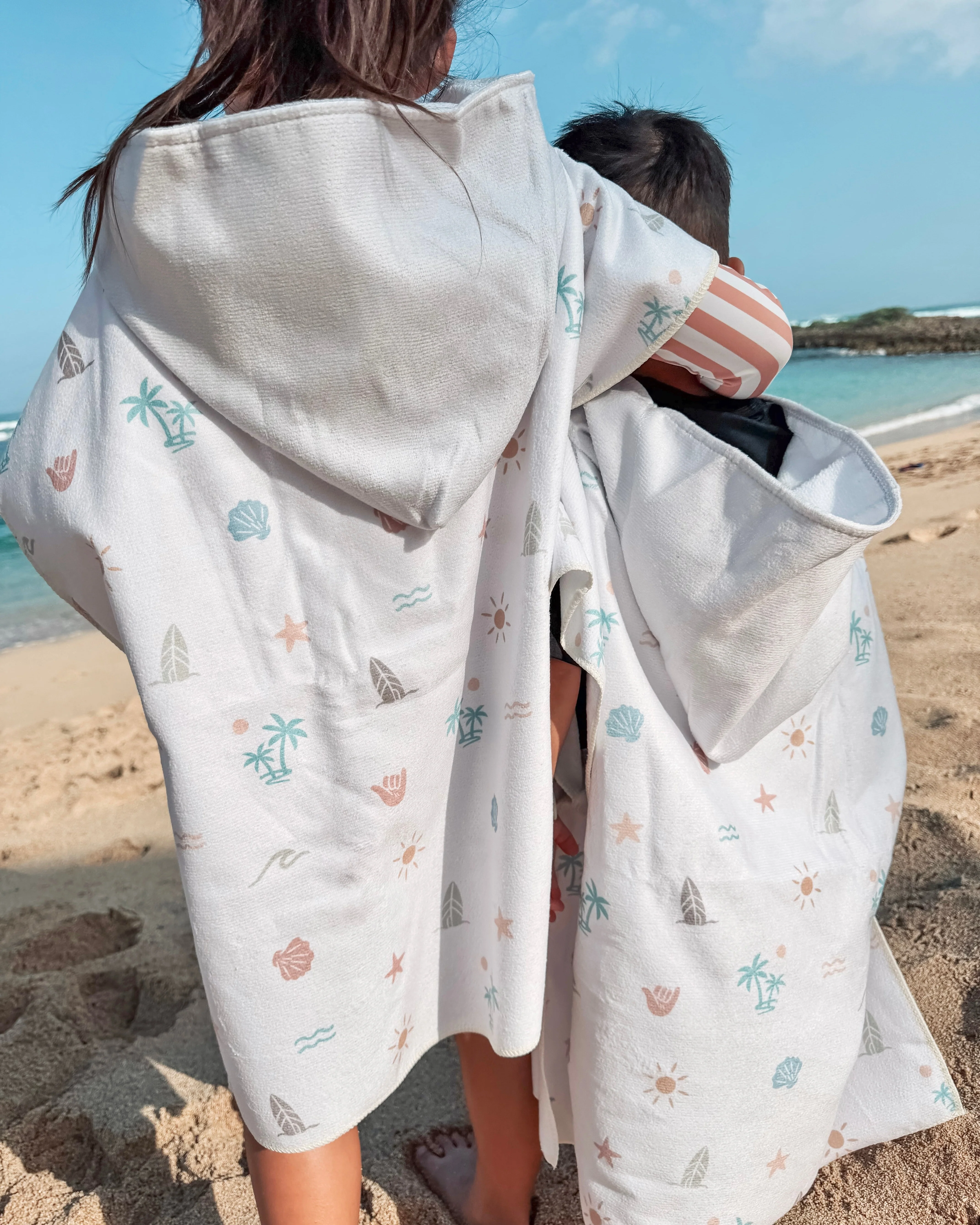Kids Hooded Beach Poncho - Quick Dry Pool & Swim Towel - Image 9