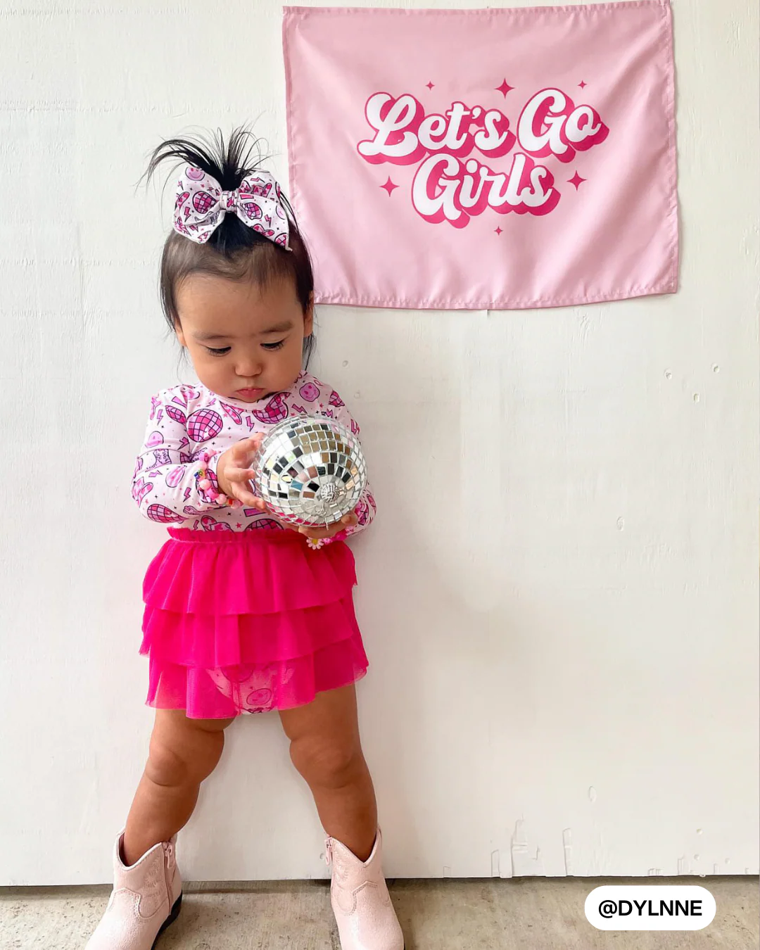 Let's Go Girls Banner - Image 3
