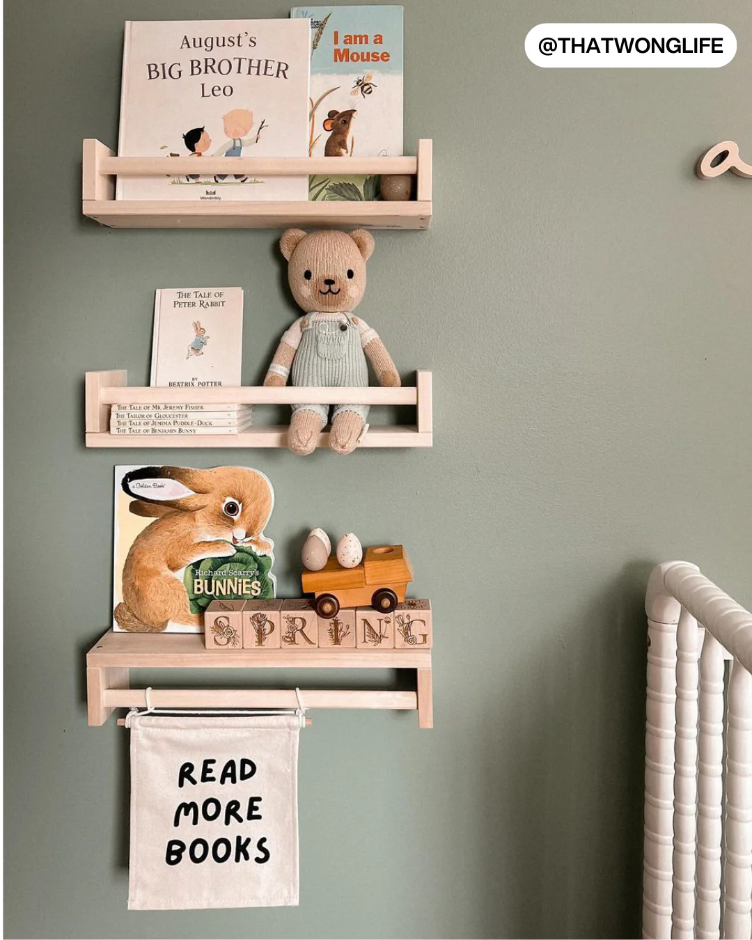 Read More Books Canvas Hang Sign - Image 7